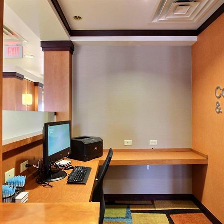 Fairfield Inn & Suites By Marriott Milwaukee Airport Oak Creek Exterior foto