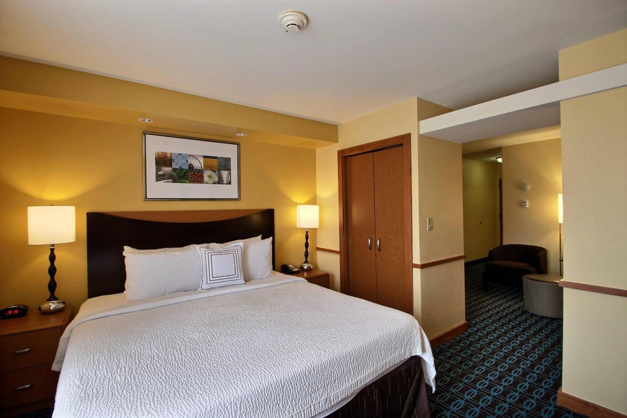 Fairfield Inn & Suites By Marriott Milwaukee Airport Oak Creek Exterior foto